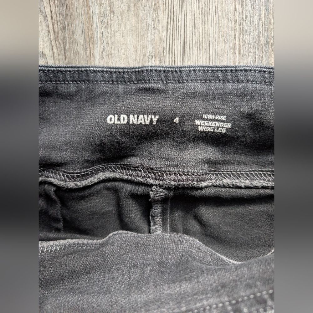 Old Navy Black Flare Women's Jeans - Picture 4 of 4